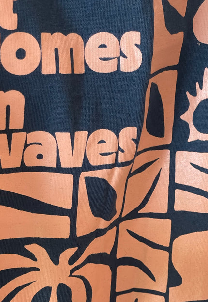 IT COMES IN WAVES NAVY TEE - KIDS