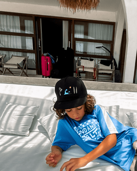 Surf Snapback Cap Kids - Black - SAND N SALT